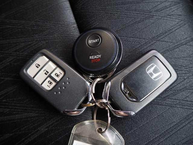 オデッセイ2.4 アブソルート X ホンダ センシング