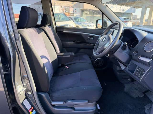 �x�����z�����x����������΁A����ȊO�̔�p�͊|����܂���̂ŁA�����S�������B�������]�i���o�[�Ȃǂ��q�l�̗v�]�Ɋ�Â��I�v�V�������̔�p�͕ʓr�K�v�ƂȂ�܂��B�ڍׂɊւ��Ă͂��₢�������������B