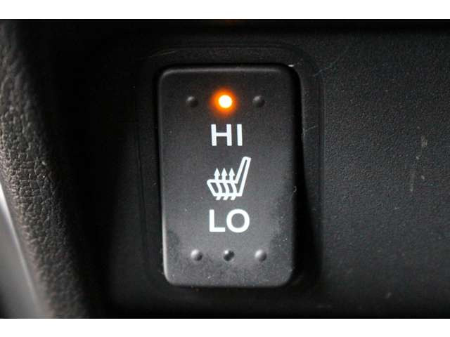 ����ȃV�[�g�q�[�^�[