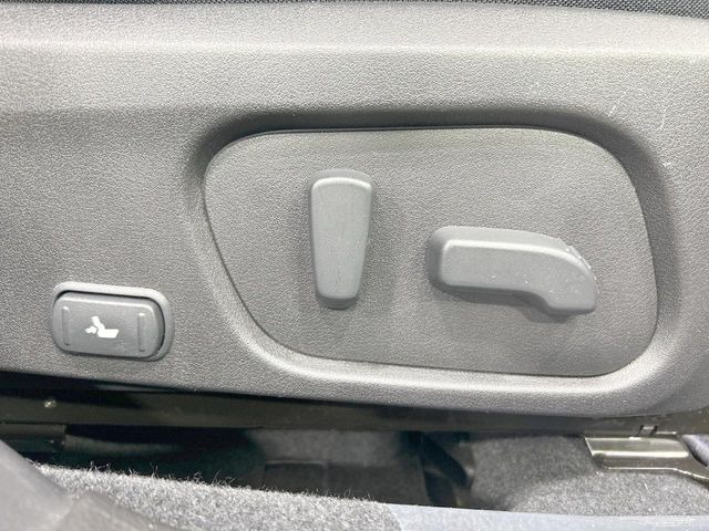 �y�p���[�V�[�g�z�X�C�b�`��ŊȒP�ɃV�[�g�̔��������\!�d��������͂�����܂���!���K�ȃV�[�g�|�W�V�����ɃZ�b�g���āA���K�ȃh���C�u�����y���݂��������B