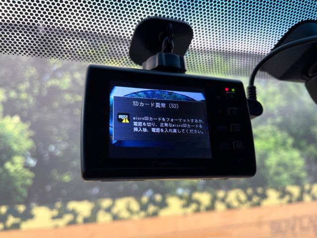 �y�h���C�u���R�[�_�[�z�h���C�u���R�[�_�[����!���s���͂������A������^�]�⎖�̂ɑ��������ہA�f���ŋL�^���A����̃��X�N�ɔ����܂��B���L�^�pSD�J�[�h�͂��q�l�����g�ł��������������K�v������܂��B