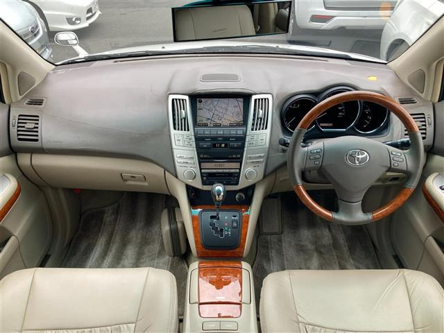 ハリアー2.4 240G プレミアム Lパッケージ