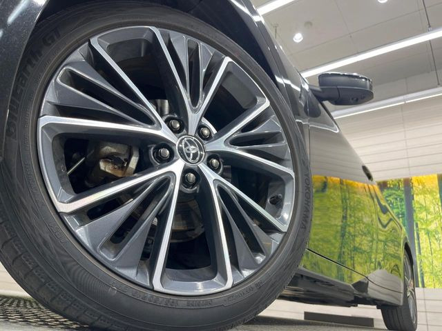 �y�����A���~�z�C�[���z�O�ςɃ}�b�`���������A���~�z�C�[���𑕒����Ă���܂��B�e��ЊO�A���~�z�C�[����A�X�^�b�h���X�^�C�����戵�����Ă���܂��B���񂲑��k����������