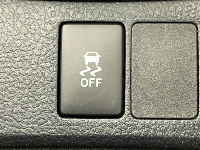 �y������h�~���u�z�ԗ��̉���������m����ƁA�����I�Ɏԗ��̐i�s������ۂ悤�Ɏԗ��𐧌䂵�܂��B�J�̓��ȂǊ���₷���H�ʏ󋵂ł����S�ȉ^�]���\�ł��B