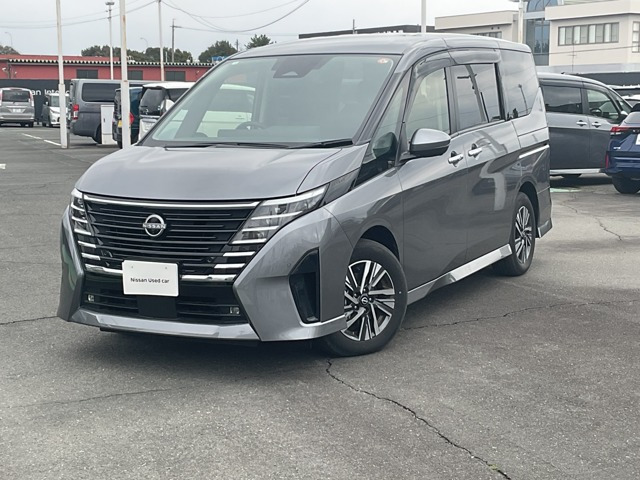 セレナ1.4 e-POWER ハイウェイスターV