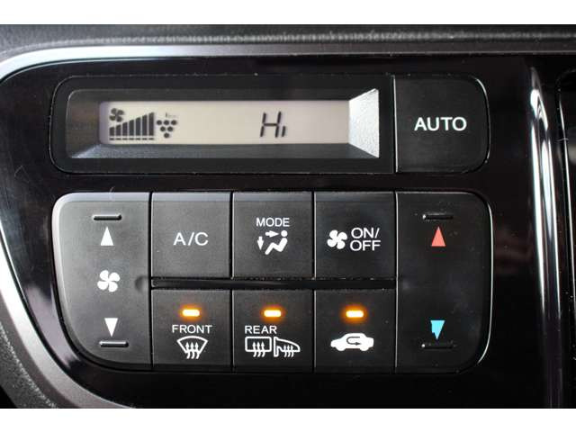 �I�[�g�G�A�R��