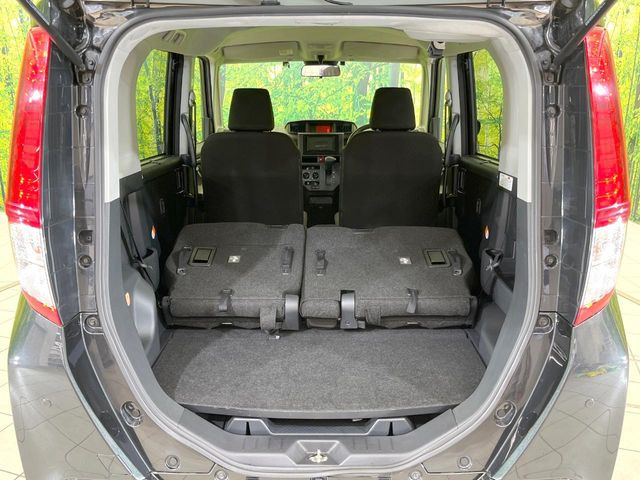 普段のお買い物や通勤、送迎等に十分な荷室スペースを確保しております。セカンドシートを倒すと、大きな荷物の積載も可能です♪