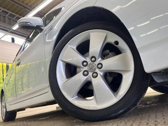 �y����17�C���`�A���~�z�C�[���z�O�ςɃ}�b�`���������A���~�z�C�[���𑕒����Ă���܂��B�e��ЊO�A���~�z�C�[����A�X�^�b�h���X�^�C�����戵�����Ă���܂��B���񂲑��k����������