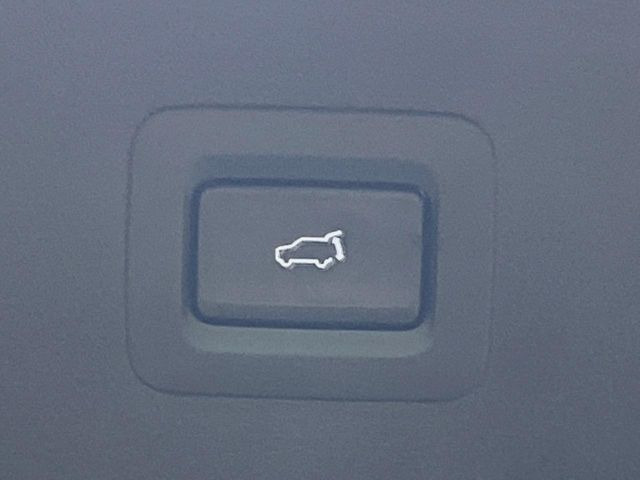 �y�p���[�o�b�N�h�A�z�X�}�[�g�L�[��^�]�Ȃ̃{�^�������������Ń��A�Q�[�g�������ŊJ���܂�!�ו��������Ă��鎞��A�����ʒu�ɂ���o�b�N�h�A��߂�ۂɕ֗��ȋ@�\�ł���