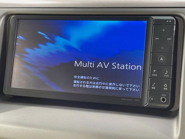 �y�i�r�Q�[�V�����z�g���₷���i�r�ŖړI�n�܂ł�������ē����Ă���܂��B�e��I�[�f�B�I�Đ��@�\���[�����Ă���A���Ԃ̉^�]������Ɋy�����Ȃ�܂�!!