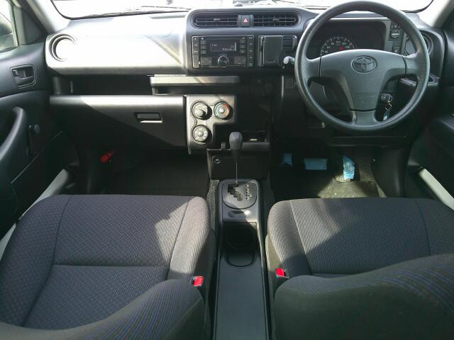 ���O���̐��|�E�{�f�B�R�[�e�B���O��CAR�N���[�j���O���Ǝ҂��{�H�������܂��̂ő�ϐ����B�I���b�N�X�����Ԃł݂͂Ȃ��܂ɉ��K�ȃh���C�u�����񑩁B