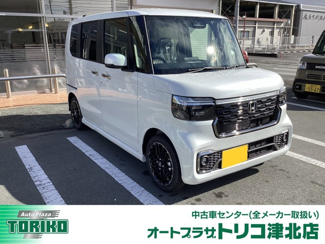 N-BOXカスタムターボ コーディネートスタイル モノトーン