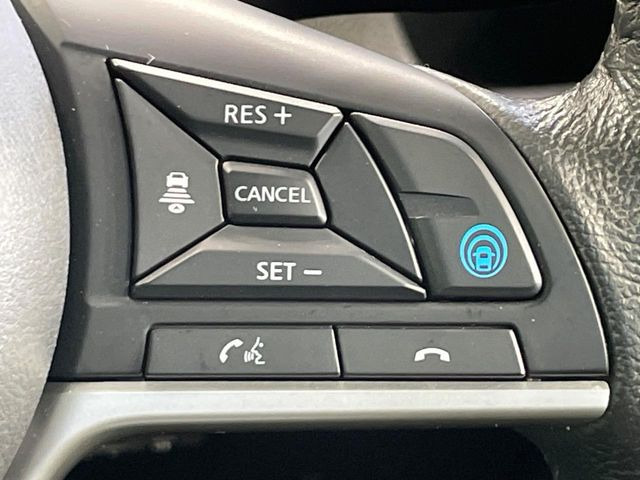 �y�v���p�C���b�g�z�������H�ł̒��������s���y��!!�a�؎��Ə��񑖍s�̃V�[���ŁA�A�N�Z���E�u���[�L�E�X�e�A�����O�������Ő��䂵�A�������^�]�̕��S���y�����Ă���܂���