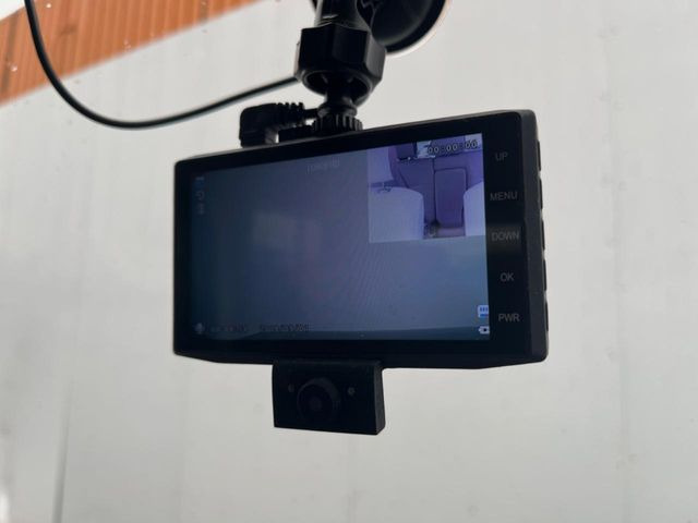 �y�h���C�u���R�[�_�[�z�h���C�u���R�[�_�[����!���s���͂������A������^�]�⎖�̂ɑ��������ہA�f���ŋL�^���A����̃��X�N�ɔ����܂��B���L�^�pSD�J�[�h�͂��q�l�����g�ł��������������K�v������܂��B