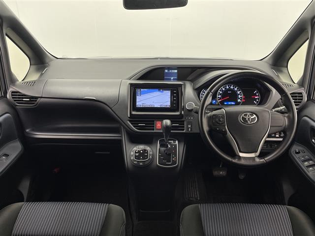 ヴォクシー2.0 ZS 煌