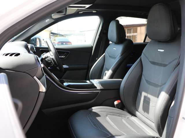 GLCAMG GLC43 4マチック (BSG搭載モデル) 4WD