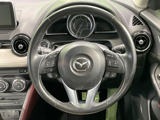 �y�����v�����X�e�A�����O�z�㎿�Ȋv���g�p���邱�ƂŁA��ɂ����������݂ƂĂ��^�]���₷���n���h���ł���