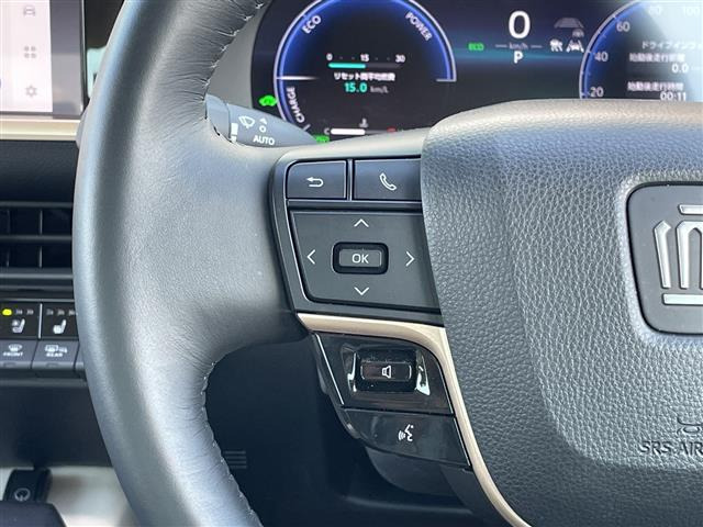 クラウンクロスオーバー2.5 G アドバンスト レザー パッケージ E-Four 4WD