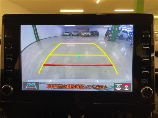 カローラツーリング1.8 ハイブリッド W×B