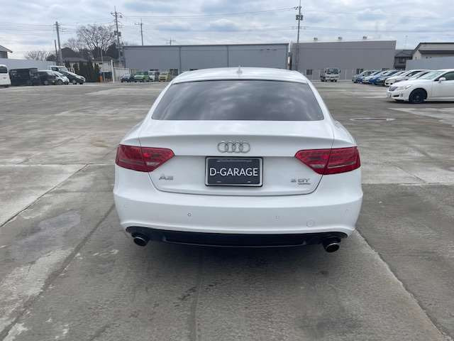 ���y�����ԁE�R���p�N�g�J�[�E�~�j�o���E�Z�_���ȂǑ����݌ɂ��������܂��B���C�ɓ���̈��������ĉ�����!��