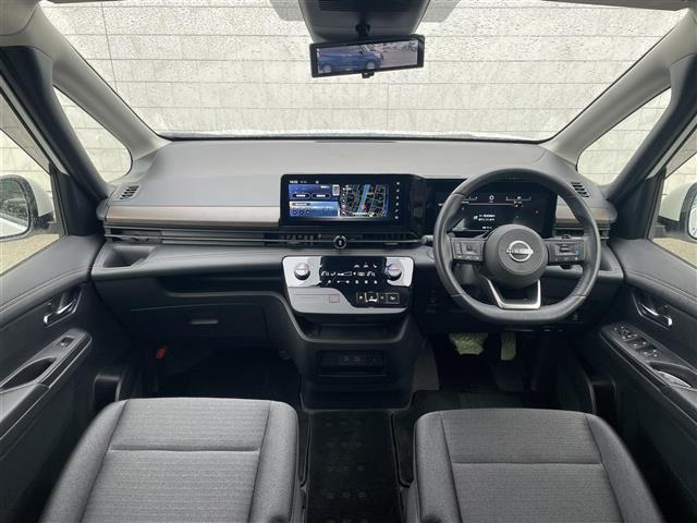 セレナ2.0 ハイウェイスターV