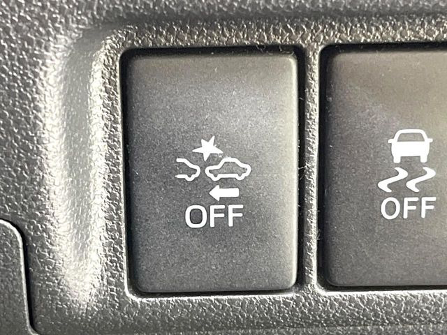 �y�X�}�[�g�A�V�X�g�z���s���ɑO���̎ԗ�����F�����A�Փ˂������Ȏ��͌x��ƃu���[�L�ŏՓˉ���Ɣ�Q�y�����A�V�X�g�B�����S�Ƀh���C�u�����y���݂��������܂��B