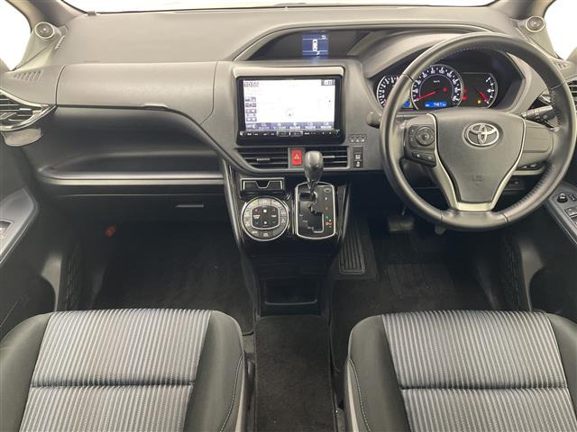 ヴォクシー2.0 ZS 煌