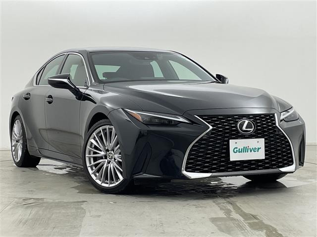 IS300h バージョンL