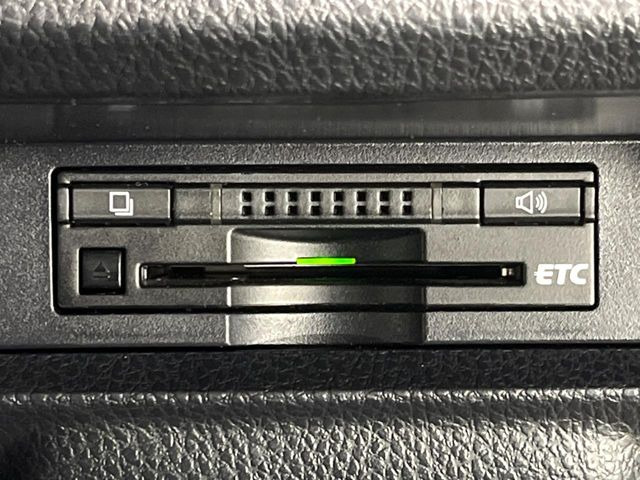 【ETC】高速道路の料金所をストレスなく通過!話題のスポットやサービスエリアに多い「スマートIC」利用時は必須のアイテムです。当店でセットアップを実施、ご納車当日からすぐにご利用いただけます!