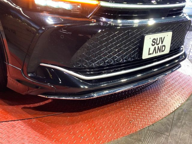 【モデリスタエアロ】人気のモデリスタエアロを装着!クルマの外観がよりスタイリッシュになり、街中で存在感あふれる1台に♪将来買い替える時にもリセールに影響しやすく、価値ある人気の装備です!