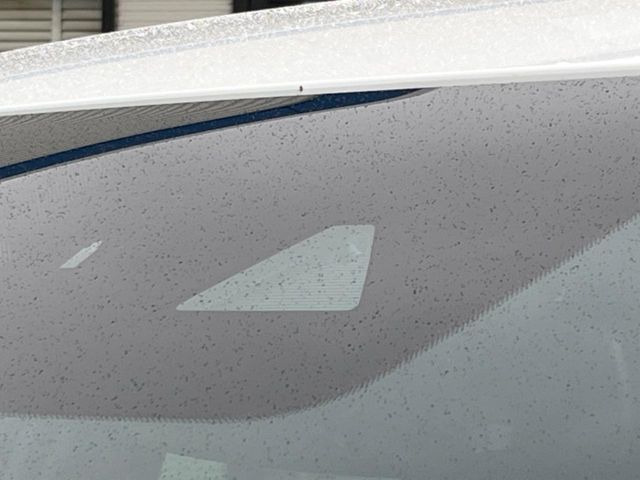 �y�X�}�[�g�V�e�B�u���[�L�T�|�[�g�z�ᑬ���s���ɑO���̎ԗ�����F�����A�Փ˂������Ȏ��͌x��ƃu���[�L�ŏՓˉ���Ɣ�Q�y�����A�V�X�g�B�����S�Ƀh���C�u�����y���݂��������܂��B