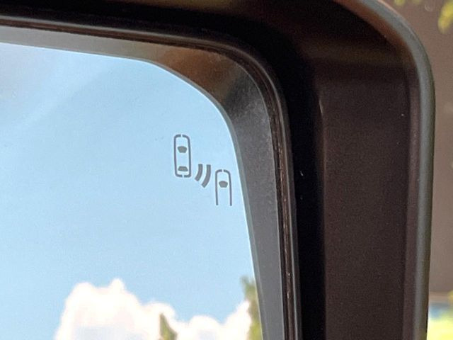 �y�u���C���h�X�|�b�g���j�^�[�z���s���A�h�A�~���[�̎��p�ɂȂ�₷���ӏ��Ɍ㑱�Ԃ��ڋ߂���ƃT�C�h�~���[�̃����Y�Ɍx����\��!�h���C�o�[�ɒ��ӊ��N�����Ă���܂��B