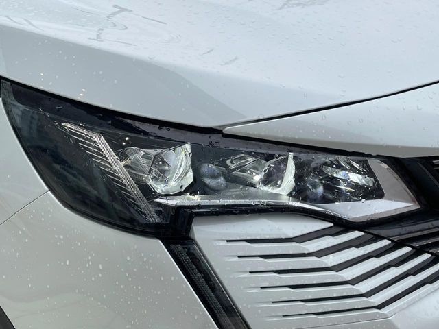 ��LED�w�b�h���C�g:��ԑ��s�����ǍD�Ȏ��E���m�ۂ����S���ĉ^�]�ł��鍂�P�xLED�w�b�h���C�g�𑕔�!�_�����x�������A����d�͂��}�����Ă��܂��B