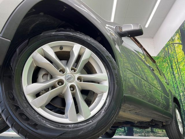 �y����17�C���`�A���~�z�C�[���z�O�ςɃ}�b�`���������A���~�z�C�[���𑕒����Ă���܂��B�e��ЊO�A���~�z�C�[����A�X�^�b�h���X�^�C�����戵�����Ă���܂��B���񂲑��k����������