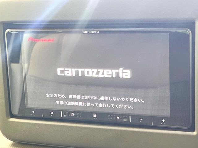 �y�i�r�Q�[�V�����z�g���₷���i�r�ŖړI�n�܂ł�������ē����Ă���܂��B�e��I�[�f�B�I�Đ��@�\���[�����Ă���A���Ԃ̉^�]������Ɋy�����Ȃ�܂�!!