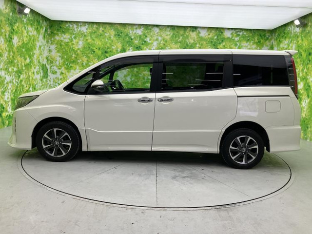 ノア2.0 Si W×B II 4WD