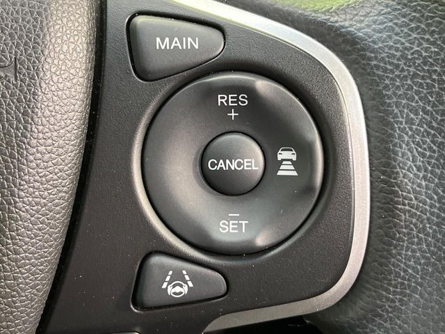 �y�A�_�v�e�B�u�N���[�Y�R���g���[���z�������H�ł̒��������s���y��!!�����ő��x��ۂN���[�Y�R���g���[�����A�Փˌy���V�X�e���ƘA�g���A�O���̎ԗ������m���ĎԊԂ�ۂ悤�ɑ��x���߂��Ă���܂�!!