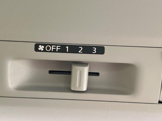 �y��ȃV�[�����O�t�@���z�G�A�R���̕����㕔���Ȃ܂œ͂��Ă���A�L���ԓ���Ԃł��f�������K�ȉ��x�ɂȂ�܂����^�Ă�^�~�ɕ֗��ȋ@�\�ł��B