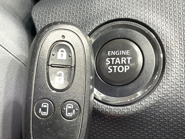 �y�L�[���X�X�^�[�g�V�X�e���z�J�o����|�P�b�g�ɓ��ꂽ�܂܂ł��h�A�̎{���E�������\�ȃX�}�[�g�L�[�𑕔��B�G���W���̃I���E�I�t�����J�M�����o���K�v����������Ƃ��Ă��֗��ł���