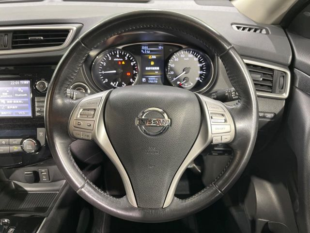 �y�X�e�A�����O�X�C�b�`�z�^�]���A�O������ڐ������炷���ƂȂ��A�I�[�f�B�I���̑��삪�\�ȕ֗��@�\!���S&���K�ȃh���C�u�����o���Ă���܂���