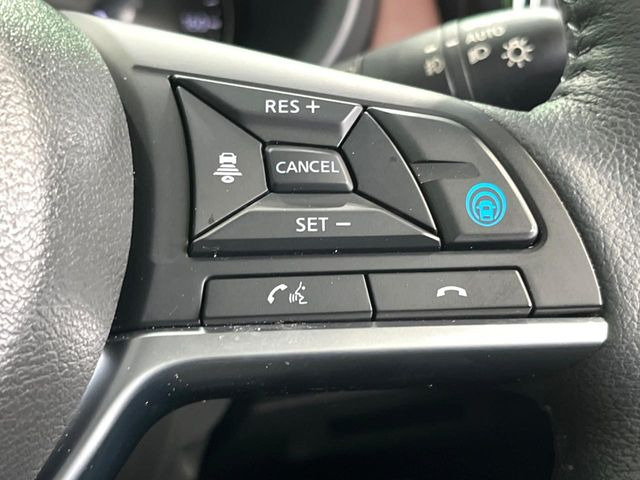 �y�v���p�C���b�g�z�������H�ł̒��������s���y��!!�a�؎��Ə��񑖍s�̃V�[���ŁA�A�N�Z���E�u���[�L�E�X�e�A�����O�������Ő��䂵�A�������^�]�̕��S���y�����Ă���܂���