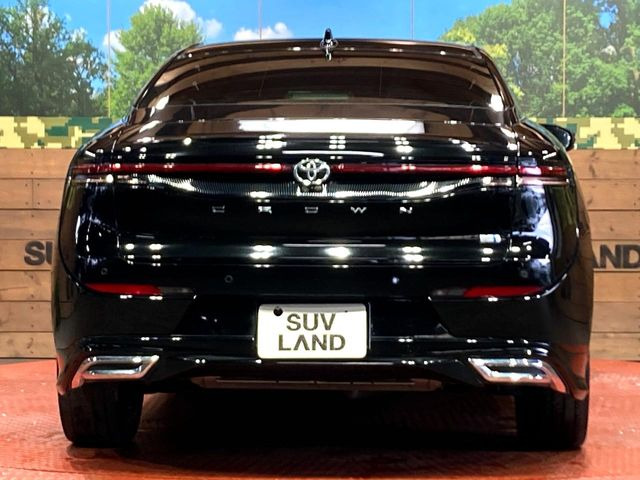 安心の最長10年・走行無制限保証(有償)をご用意。保証内容も充実はもちろん、無料点検&オイル交換や、年中無休の全国・24時間ロードサービスも付帯されておりますのでご安心下さい。