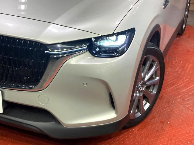 �yLED�w�b�h���C�g�z���V����ԑ��s�����ǍD�Ȏ��E���m�ۂ����S���ĉ^�]�ł��鍂�P�xLED�w�b�h���C�g�𑕔�!�_�����x�������A����d�͂��}�����Ă��܂��B