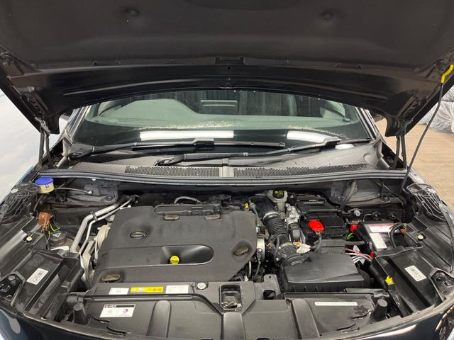 �����X�ł́A�e���[�J�[�̐�p�f�f�e�X�^�[�𓱓��B���Ǝ��i�����e�N�j�J���X�^�b�t���풓���Ă���܂��̂ŁA������̍ۂɂ����S���Ă����p���������܂��B