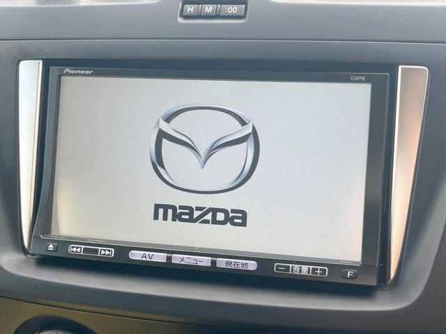 �y�����i�r�z�l�C�̏����i�r�𑕔����Ă���܂��B�i�r�̎g���₷���͂������A�I�[�f�B�I�@�\���[��!�L�����v�◷�s�͂������A�ʋ΂┃�����ȂǕ��i�̃h���C�u���y�����Ȃ�͂���