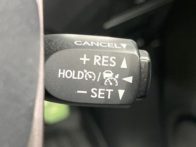 �y���[�_�[�N���[�Y�R���g���[���z�������H�ł̒��������s���y��!!�����ő��x��ۂN���[�Y�R���g���[�����A�Փˌy���V�X�e���ƘA�g���A�O���̎ԗ������m���ĎԊԂ�ۂ悤�ɑ��x���߂��Ă���܂�!!