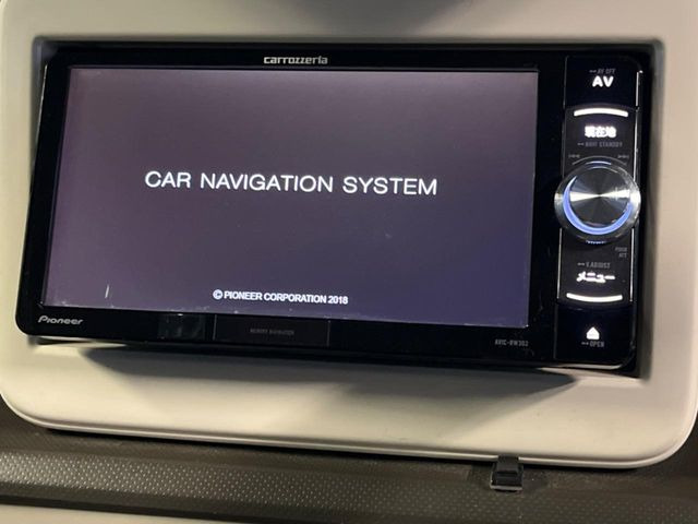 �y�i�r�Q�[�V�����z�g���₷���i�r�ŖړI�n�܂ł�������ē����Ă���܂��B�e��I�[�f�B�I�Đ��@�\���[�����Ă���A���Ԃ̉^�]������Ɋy�����Ȃ�܂�!!