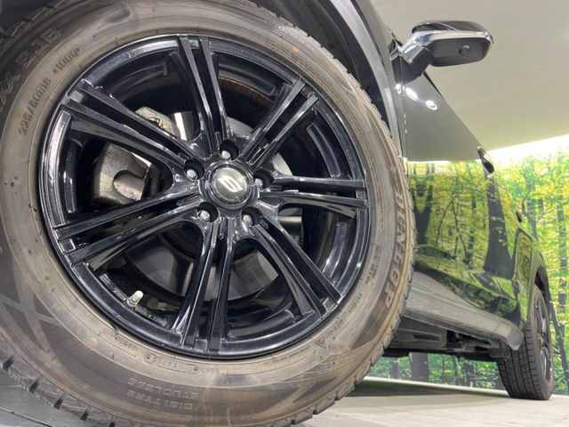 �y18�C���`�A���~�z�C�[���z�O�ςɃ}�b�`�����A���~�z�C�[���𑕒����Ă���܂��B�e��A���~�z�C�[����A�X�^�b�h���X�^�C�����戵�����Ă���܂��B���񂲑��k����������