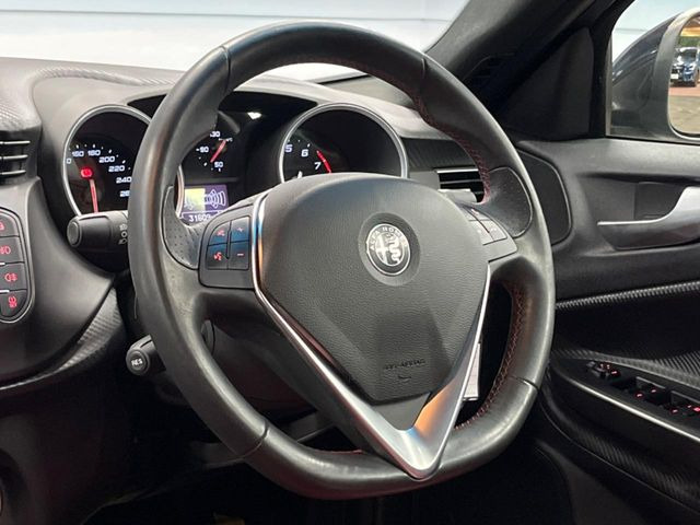 ���n���h�����̃X�������Ȃ��A���ꂢ�ȏ�Ԃ��ێ����Ă���܂��B�e�X�C�b�`���̓�����m�F�ς݂ł��B