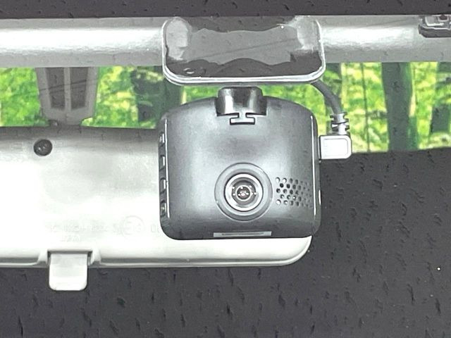 �y�h���C�u���R�[�_�[�z�h���C�u���R�[�_�[����!���s���͂������A������^�]�⎖�̂ɑ��������ہA�f���ŋL�^���A����̃��X�N�ɔ����܂��B���L�^�pSD�J�[�h�͂��q�l�����g�ł��������������K�v������܂��B